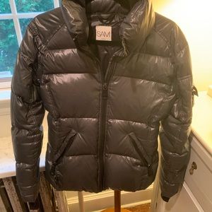 Sam freestyle down jacket size medium charcoal